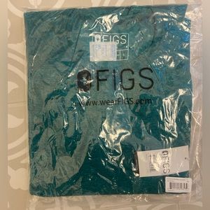 Figs Underscrub Salta Top- size Large (L)- Caribbean Blue- NWT
